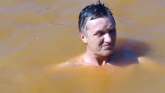 M4H03617.MP4Проблемист Иван Брюханов на Гейзере смотреть онлайн