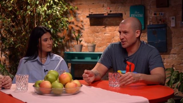 Честно о хейте, сложностях папы девочки-подростка и запрещенных темах | RUXSAT с Павлом Георгановым смотреть онлайн