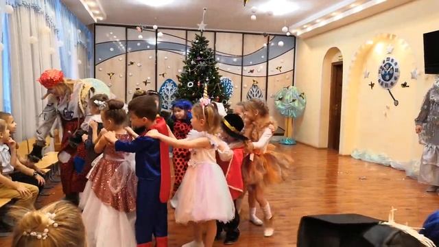 старшая группа игра с бабой Ягой смотреть онлайн