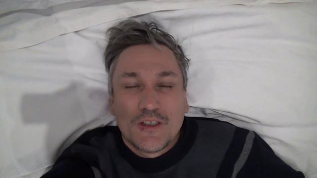 Храпящие сокойники или свой душ. Чем отличается хостел от гостиницы. Сиань - Жизнь в Китае #188 смотреть онлайн