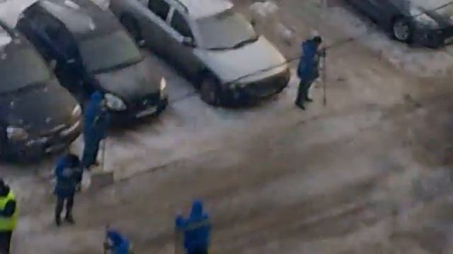 чистка улицы! смотреть онлайн