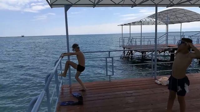 Солнце, воздух и вода! Пляж пансионата Лазурный берег Чок-Тал Иссык-Куль. Отдых на Иссык-Куле 2017 смотреть онлайн