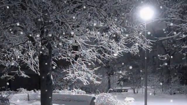 Копия видео Тихо падает снег... смотреть онлайн