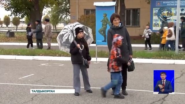 В военном гарнизоне Талдыкоргана прошел день открытых дверей смотреть онлайн