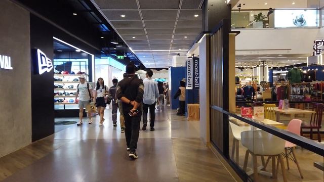 [4K] Walking tour "Central World" Bangkok's ultimate retail experience смотреть онлайн
