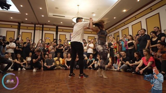 Alex & Anna [Tu Me Delatas. DJ Tony Pecino ft. Pablo Dazan] Bachata workshop | Bucharest 2023 смотреть онлайн