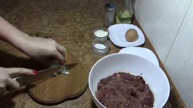Рубленые Оладьи из Куриной Печени смотреть онлайн