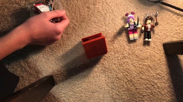 Unboxing Roblox Mystery Characters (series 2, 3, 4) смотреть онлайн