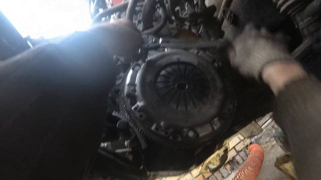 VW. Passat. B3. Замена сцепления. смотреть онлайн