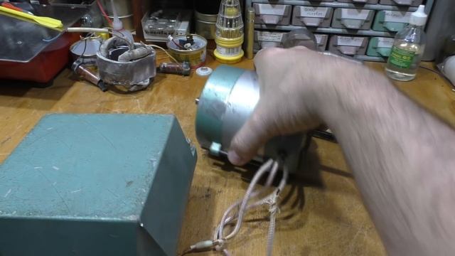 Заточной малой мощности.(Grinding low power.) смотреть онлайн