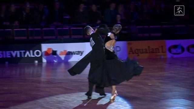 Alexey Glukhov - Anastasia Glazunova RUS | Quickstep смотреть онлайн