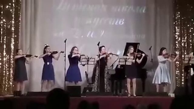 Ансамбль Виолинки Кепитис Вальс кукол Андерсcон Happy new year смотреть онлайн