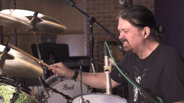 Pearl Drums • MASTERS MAPLE Performance смотреть онлайн