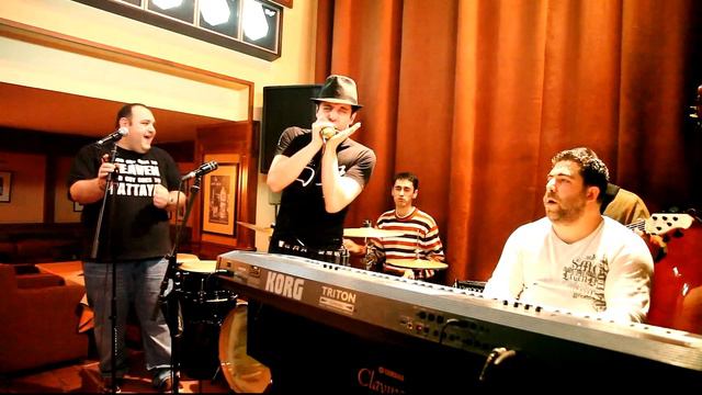 Cross Blues Band - Hoochie Coochie Man - Artak Nersisyan (Mr. Harmonica) смотреть онлайн