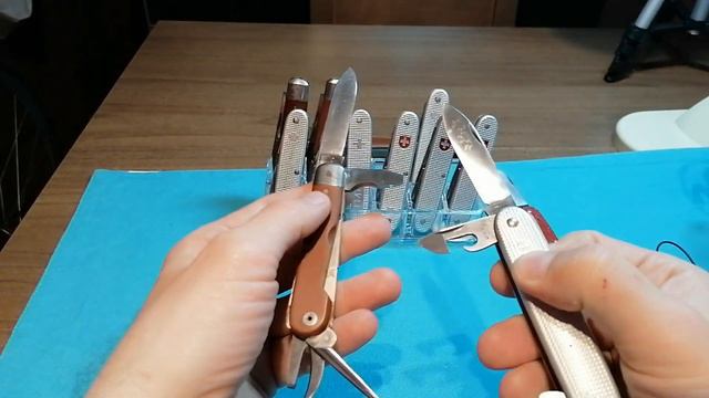 Victorinox Soldier Mod 61, Review de la navaja alox del soldado suizo смотреть онлайн