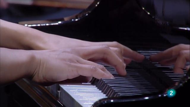 Yeol-Eum Son (손열음) Ravel Piano Concerto in G major 2021 смотреть онлайн