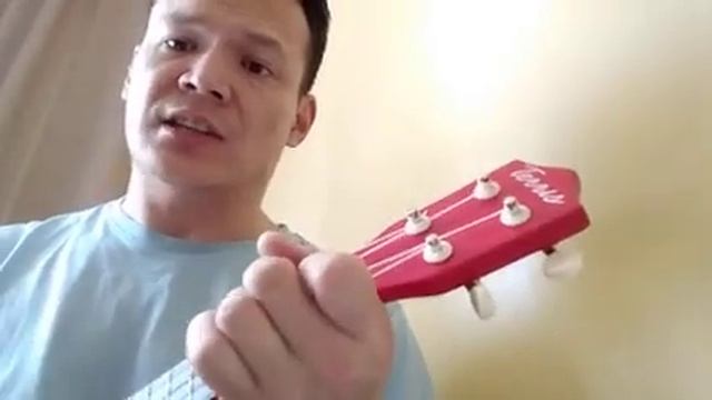 Звезда по имени Солнце - Кино (кавер на укулеле) смотреть онлайн