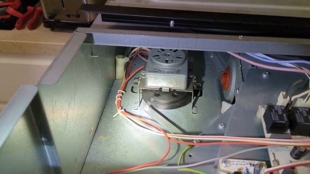 Smeg vs Smeg смотреть онлайн