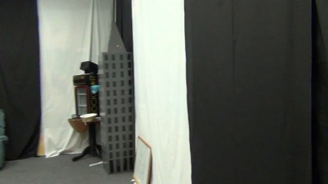 США 1504: Дети и Пасха - пока взрослые на службе смотреть онлайн