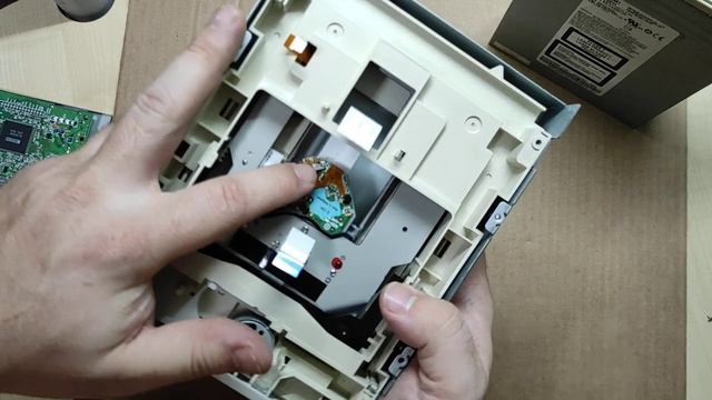 Что ценного в старых сидиромах от компьютера? смотреть онлайн