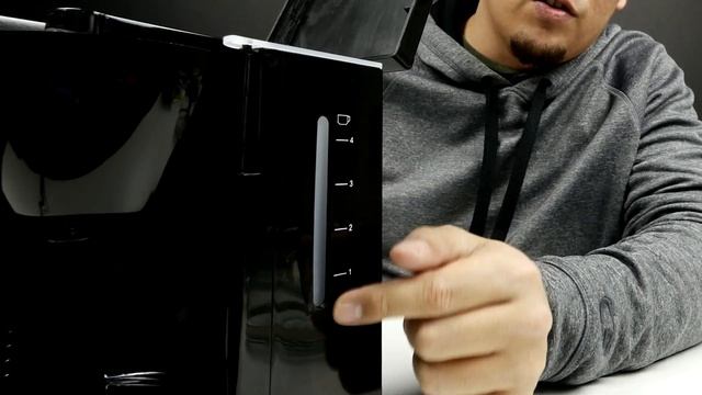 The Dorm Room Kitchen смотреть онлайн