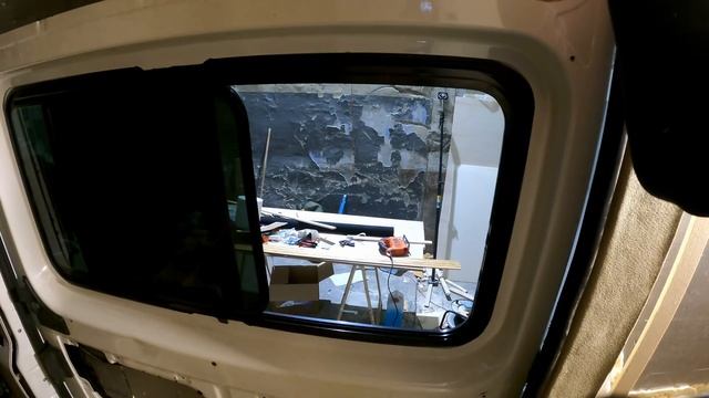 Trasformare Un FURGONE In CASA | 6 Mesi In 10 Minuti | Timelapse Camperizzazione Fai Da Te