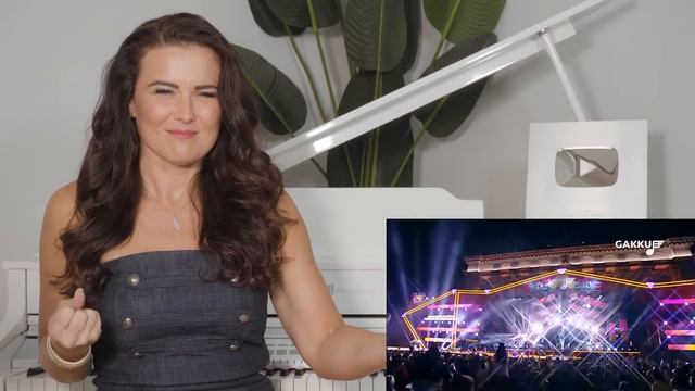 Vocal Coach Reacts to Dimash - Unforgettable Day Live смотреть онлайн