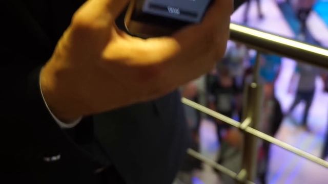 Samsung C&T humanfit smart suit [English] смотреть онлайн
