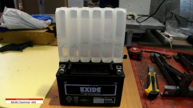 Баджадж Доминар 400 Заливаем АКБ смотреть онлайн