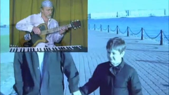 Акватория у Стрелки. Sunset over the river Neva. Composer & performer Vladimir Krylov смотреть онлайн