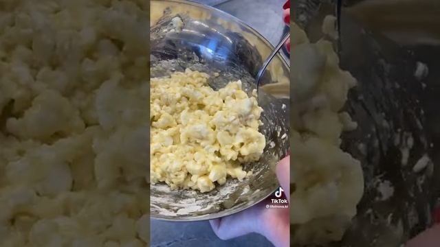 Тонкие блины на минеральной воде