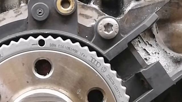 VW 1.4 Turbo Sincronización de motor. смотреть онлайн