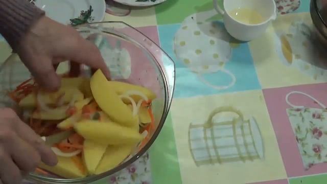 Картошка с курицей в духовке простой рецепт смотреть онлайн