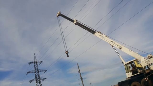 Автокран Урал 25 тонн 22 метра юргинец 55722-1 смотреть онлайн