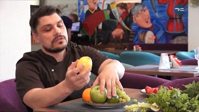 ЛЕТНИЙ ДУШ (МОЕМ ФРУКТЫ, ЯГОДЫ, ЗЕЛЕНЬ) смотреть онлайн