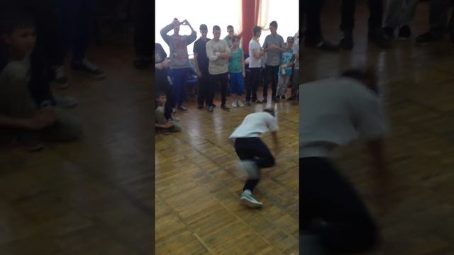 настоящий break-dance #3 смотреть онлайн