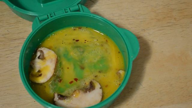 Sistema Easy Eggs Microwave Cooker Gadget Review