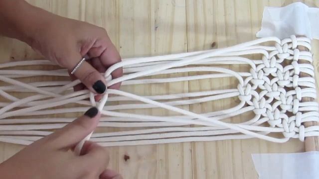 DIY - PLANT HANGER MACRAME смотреть онлайн