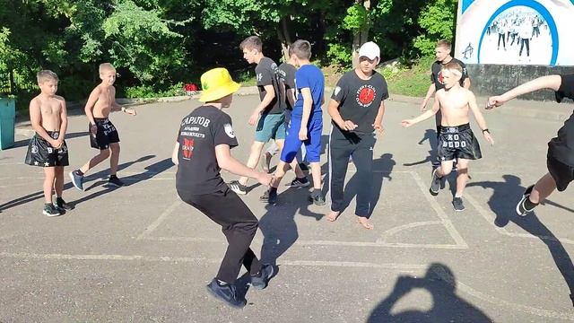 Подвижная игра Тим. Для единоборств. смотреть онлайн