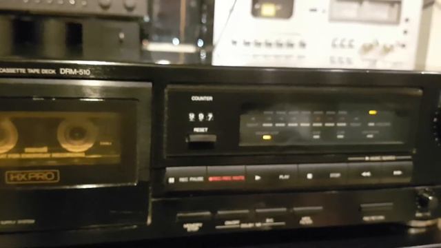 Демонстрация звучания, а также обзор работоспособности и функционала кассетной деки DENON DRM-510 смотреть онлайн