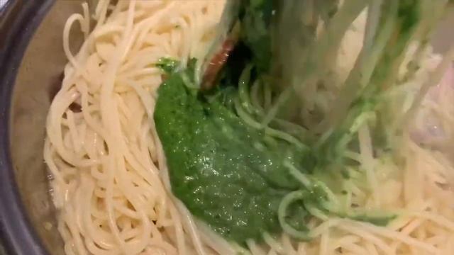 Creamiest Spinach Spaghetti | Вкуснейшие Спагетти со Шпинатом #dinner #quickanddelicious #спагетти смотреть онлайн