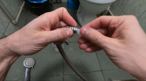 Течет шланг душа. Как починить.