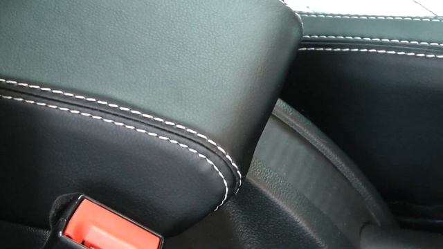 Авточехлы из экокожи для Шкода Йети Ромб Установка авточехлов смотреть онлайн