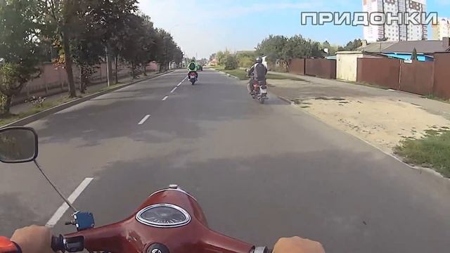 Красивая поездка на мотоциклах Ява 360, Ява 634 и Ява 638 смотреть онлайн