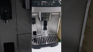 Making Espresso with the Delonghi Magnifica evo Coffe Machine