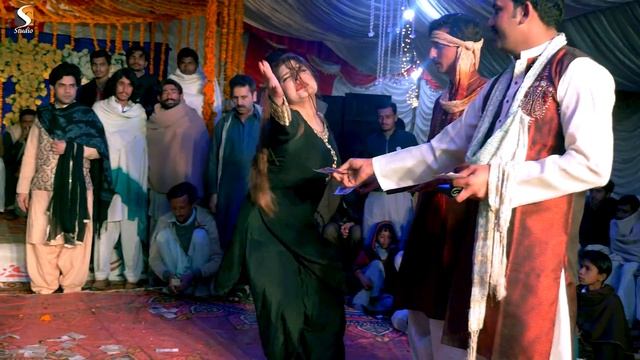 Qalandar Di Pehchan Ali Ali - Chahat Bloch Performa Dhamal 2021 смотреть онлайн