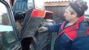 Трактор ЮМЗ 6. Задние Крылья, Новая Выхлопная.