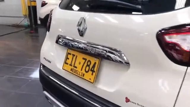 RENAULT CAPTUR INTENS AUTOMATICO 4X2 GASOLINA EIL784 VIDEO смотреть онлайн