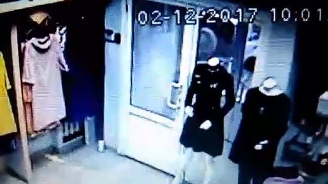 Ограбление магазина одежды в Кирове смотреть онлайн