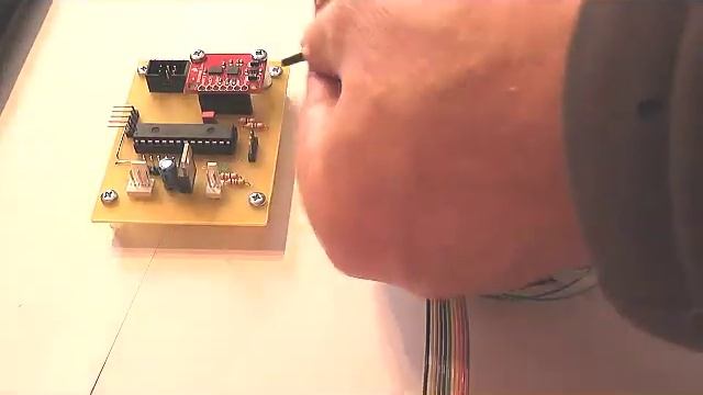 Bus Pirate Logic Analyzer смотреть онлайн
